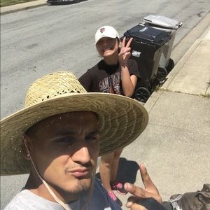 Meet your Posher, Juan